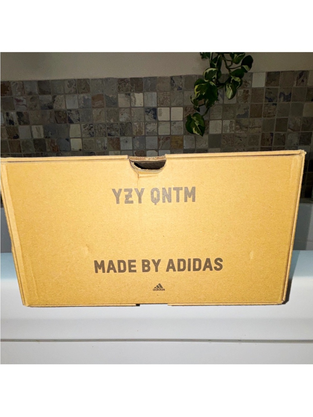 Adidas Kids Shoes Box - YZY QNTM (Tan/Brown)